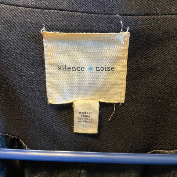 Silence + Noise Open Front Blazer - Picture 5 of 6